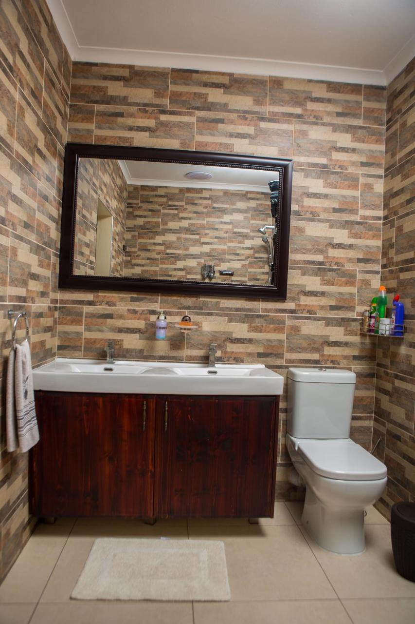 דורבן Dyna Guest House מראה חיצוני תמונה