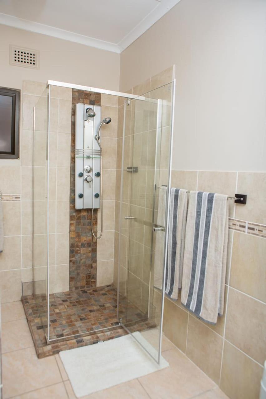 דורבן Dyna Guest House מראה חיצוני תמונה