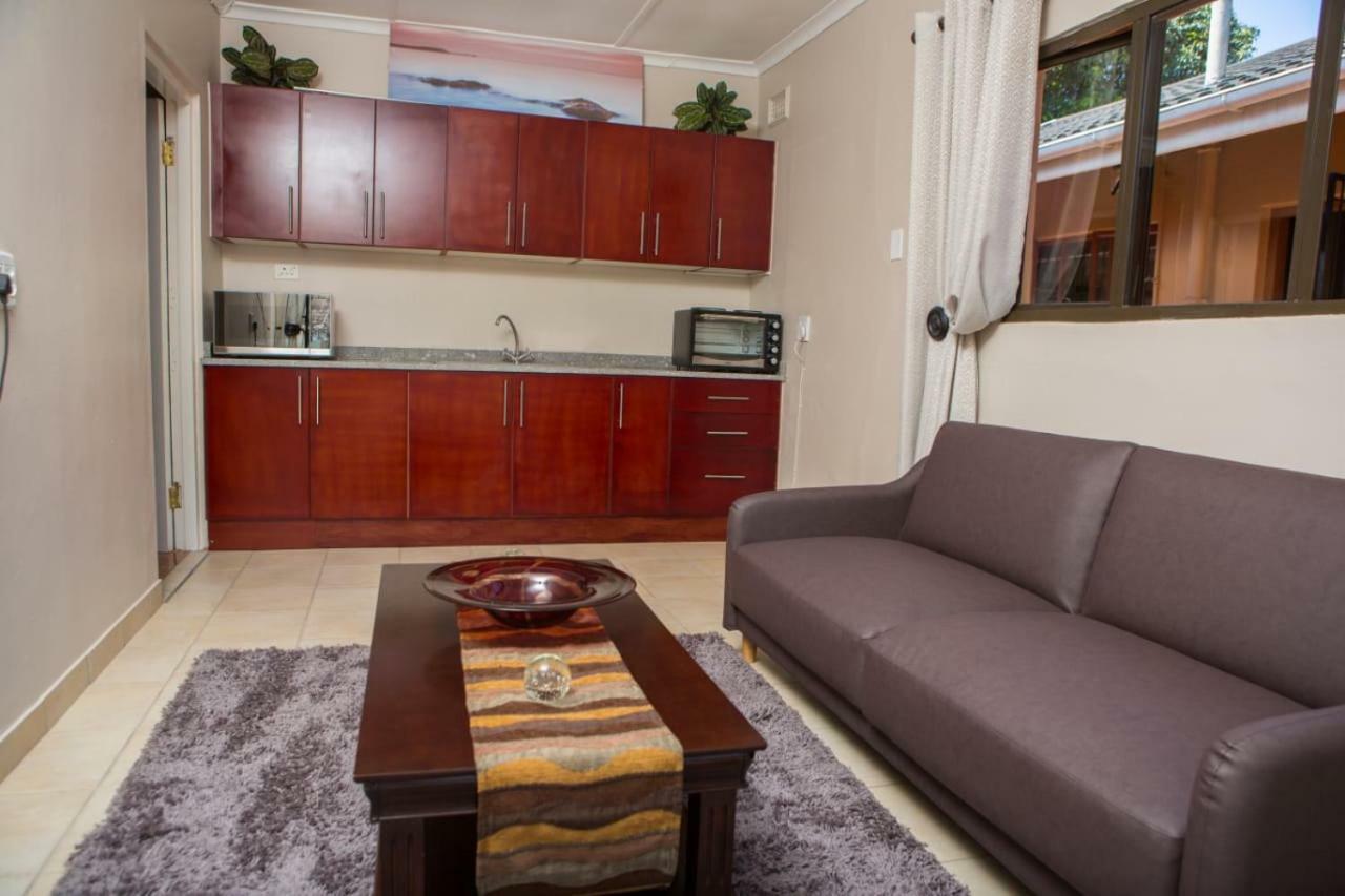 דורבן Dyna Guest House מראה חיצוני תמונה