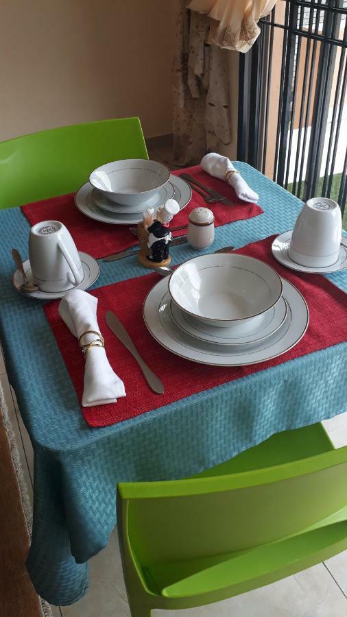 דורבן Dyna Guest House מראה חיצוני תמונה